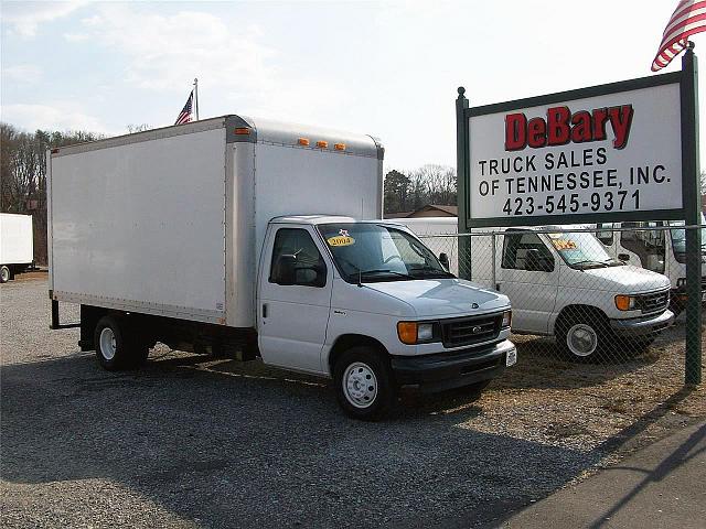 2004 FORD E350 Madisonville Tennessee Photo #0132060A