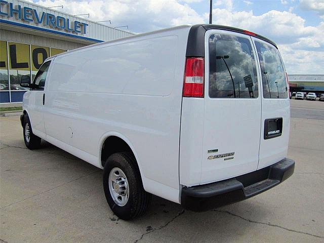 2011 CHEVROLET EXPRESS 2500 Tulsa Oklahoma Photo #0132263A