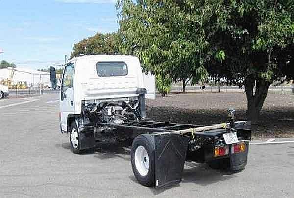 2001 ISUZU NPR West Sacramento California Photo #0132432A