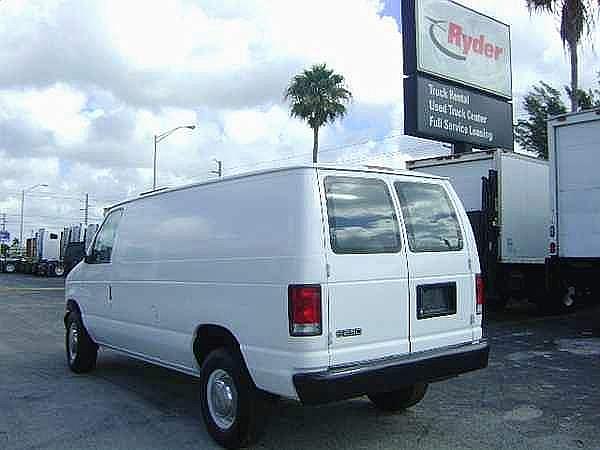 2000 FORD E250 Miami Florida Photo #0132452A