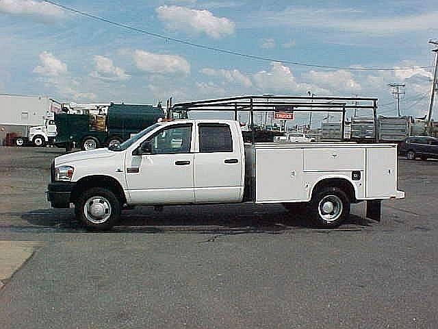 2007 DODGE 3500 Hyattsville Maryland Photo #0132506A