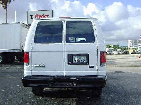 2007 FORD E250 Miami Florida Photo #0132528A