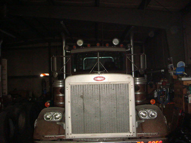 1981 Peterbilt 379 Sheridan WY 82801 Photo #0132727A