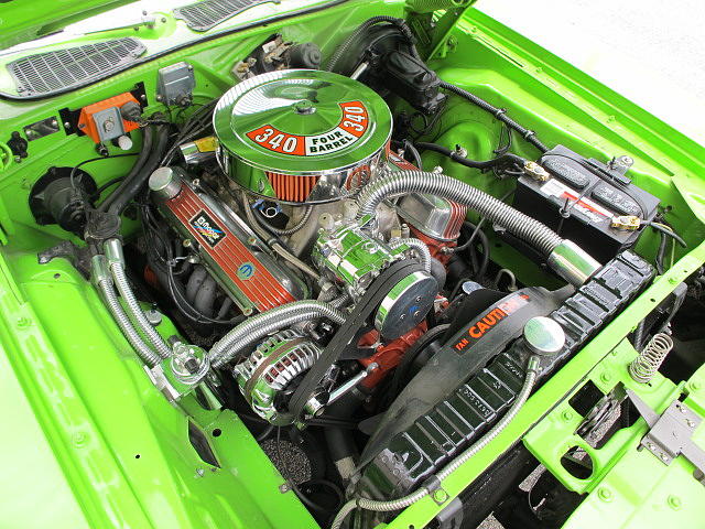 1973 Dodge Challenger class="green" Photo #0132911A