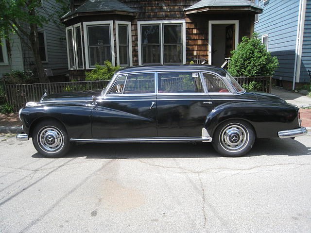 1960 Mercedes-Benz 300D Photo #0133095A