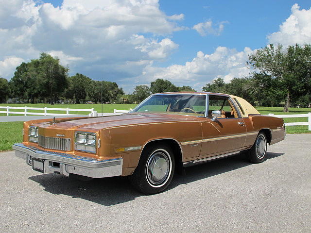 1978 Oldsmobile Toronado class="green" Photo #0134360A