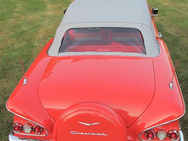 1958 Chevrolet Impala Photo #0135286A