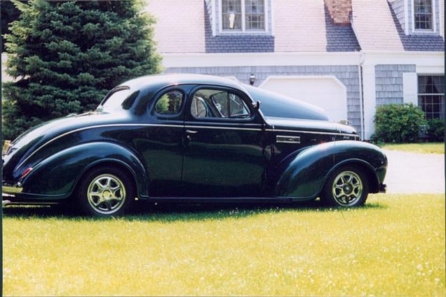 1939 Plymouth P8 Photo #0135307A