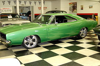 1969 Dodge Coronet R/T class="green" Photo #0135357A