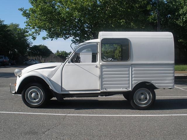 1977 Citroen 2CV Photo #0135453A