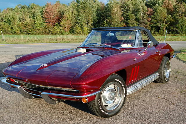 1965 Chevrolet Corvette class="green" Photo #0135687A