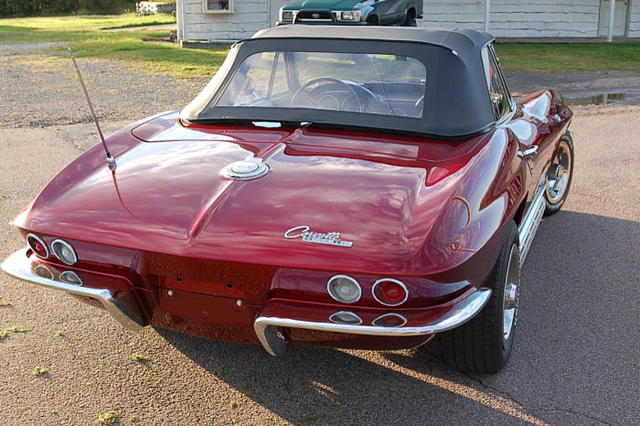 1965 Chevrolet Corvette class="green" Photo #0135687A