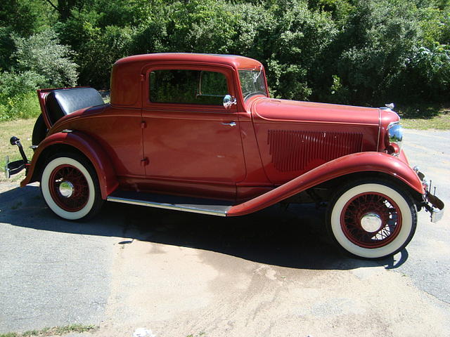 1932 DeSoto class="green" Photo #0136077A