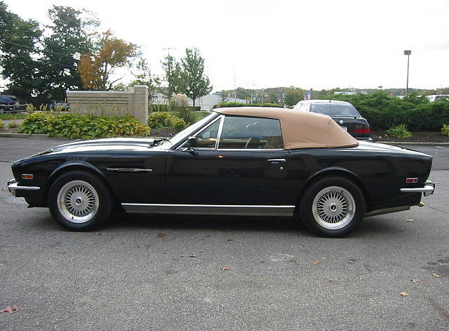 1979 Aston Martin V8 Volante Huntington Station NY 11746 Photo #0136358A