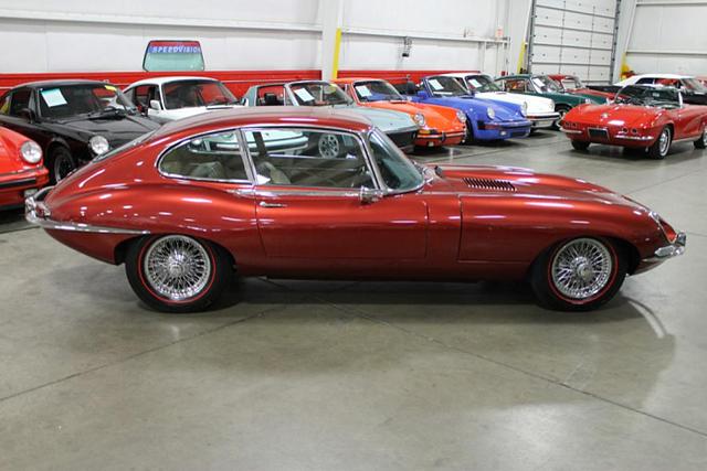 1968 Jaguar E-Type Photo #0136365A