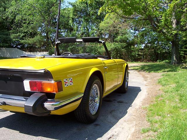 1976 Triumph TR6 Photo #0136388A