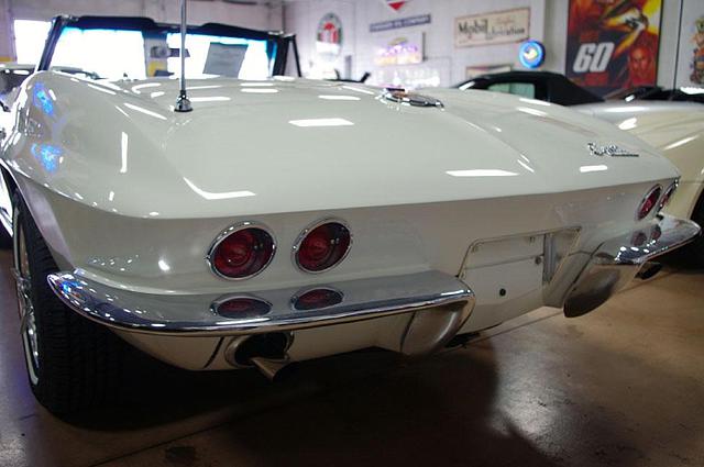 1963 Chevrolet Corvette St Charles MO 63301 Photo #0136527A