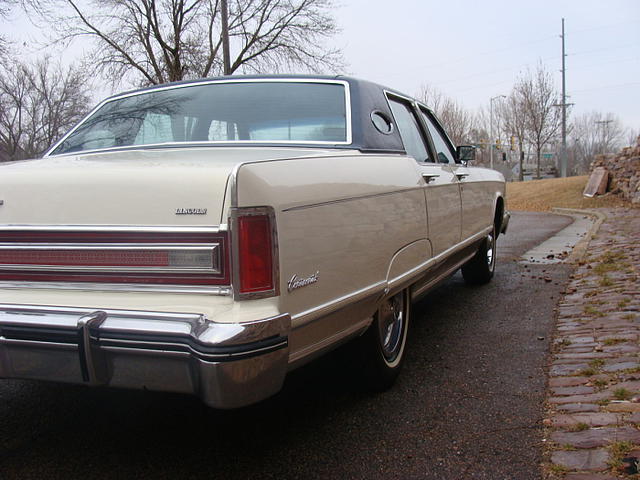 1975 Lincoln Continental Photo #0136691A