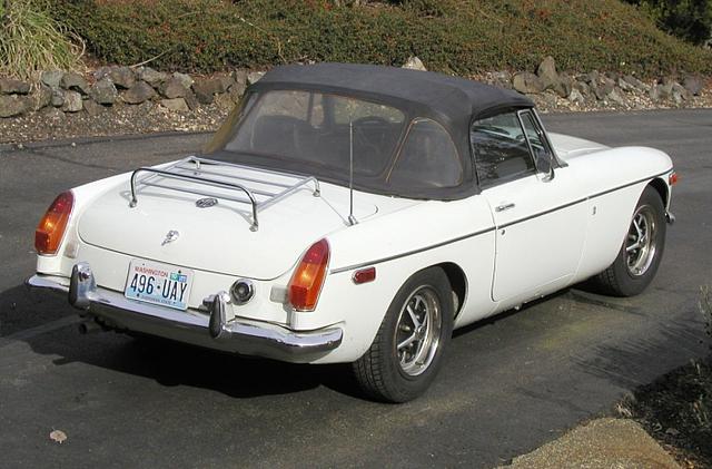 1973 MG B Photo #0136732A