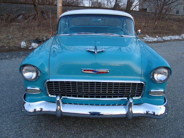 1955 Chevrolet Bel Air class="green" Photo #0136838A