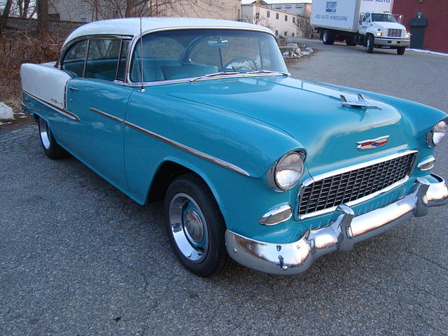 1955 Chevrolet Bel Air class="green" Photo #0136838A