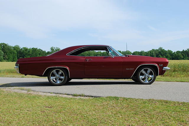 1965 Chevrolet Impala Photo #0137273A