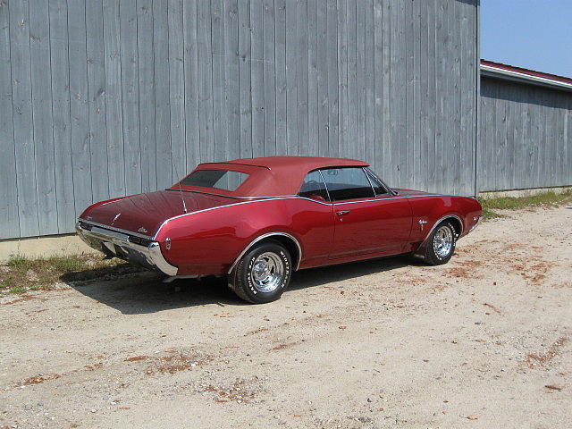 1968 Oldsmobile Cutlass Supreme Freeport ME 04032 Photo #0137324A