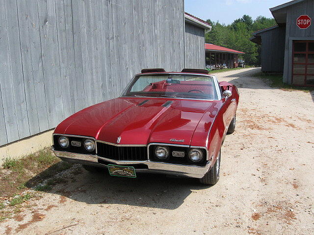 1968 Oldsmobile Cutlass Supreme Freeport ME 04032 Photo #0137324A