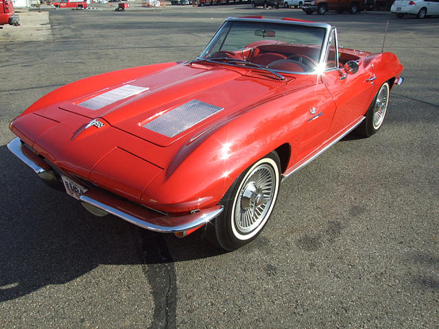 1963 Chevrolet Corvette Photo #0137562A