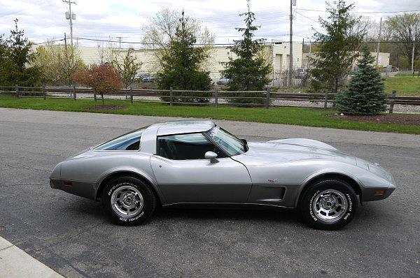 1978 Chevrolet Corvette Lansing MI 48910 Photo #0137608A