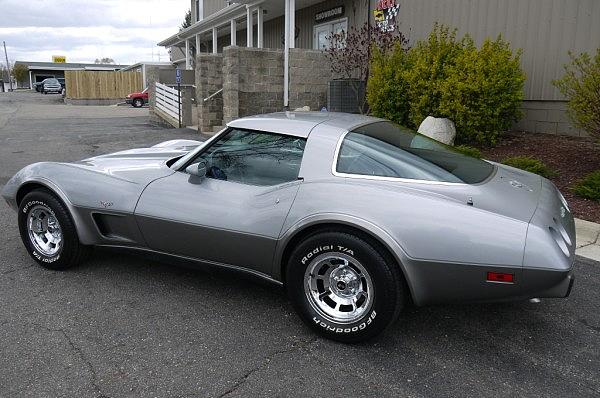 1978 Chevrolet Corvette Lansing MI 48910 Photo #0137608A