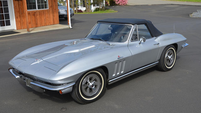 1965 Chevrolet Corvette Photo #0137778A