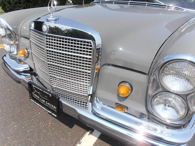 1969 Mercedes-Benz 280S Southport CT 06890 Photo #0138886A