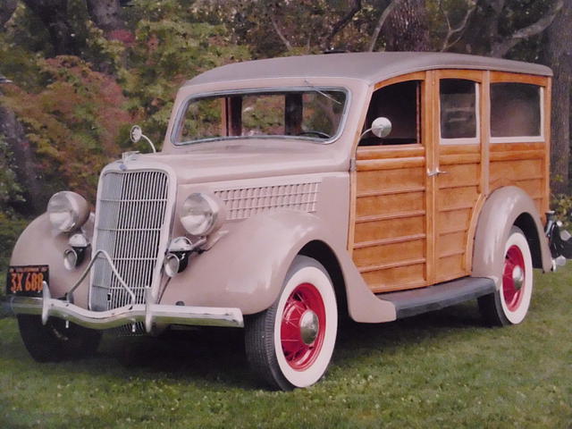 1935 Ford Photo #0139543A