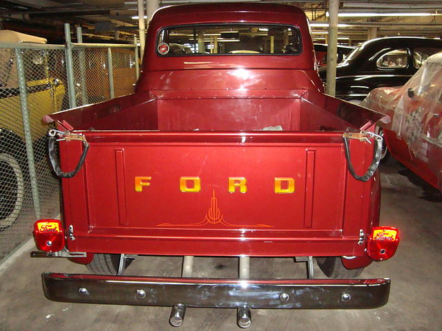 1953 Ford F100 class="green" Photo #0139661A