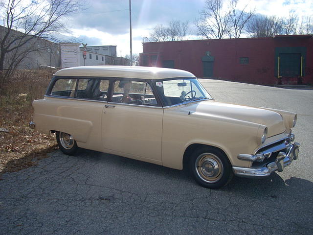 1954 Ford class="green" Photo #0139745A