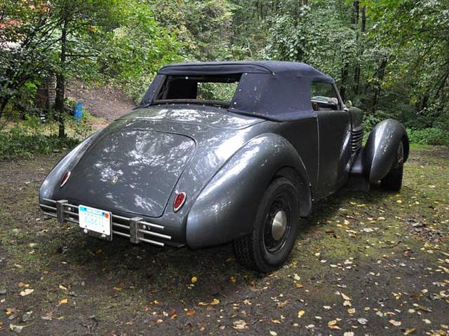 1937 Cord 812 Livonia MI 48446 Photo #0140397A