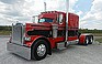 2005 Peterbilt 379.