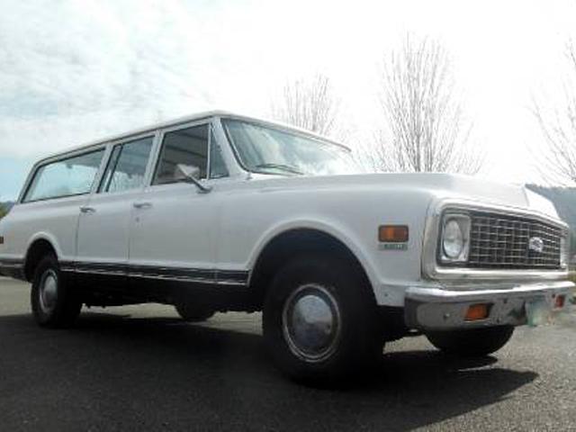 1972 Chevrolet Suburban Happy Valley OR 97086 Photo #0146118A