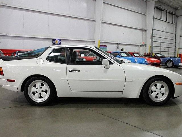 1986 Porsche 944 Grand Rapids MI 49512 Photo #0146531A