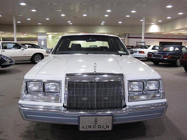 1986 Lincoln Continental Troy MI 48083 Photo #0146962A