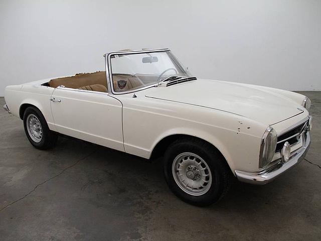 1968 Mercedes-Benz 280SL Beverly Hills CA 90210 Photo #0146965A