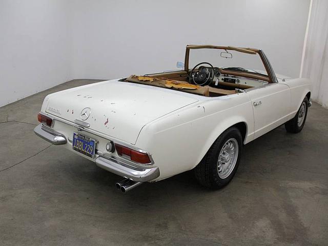 1968 Mercedes-Benz 280SL Beverly Hills CA 90210 Photo #0146965A