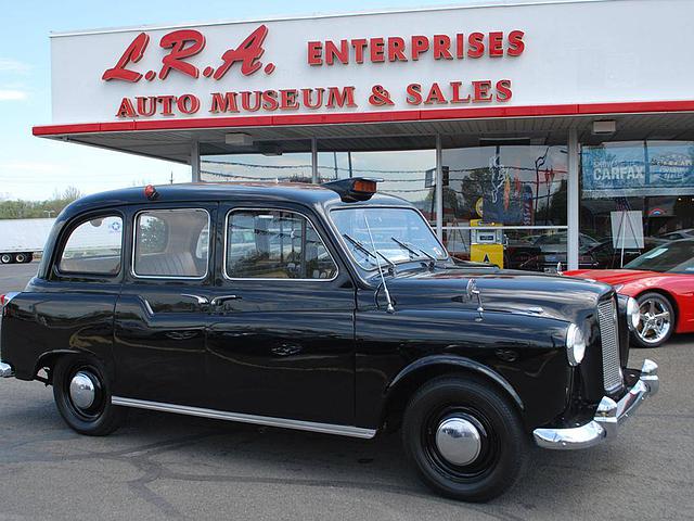 1967 Austin FX4 Bristol PA 19007 Photo #0148598A